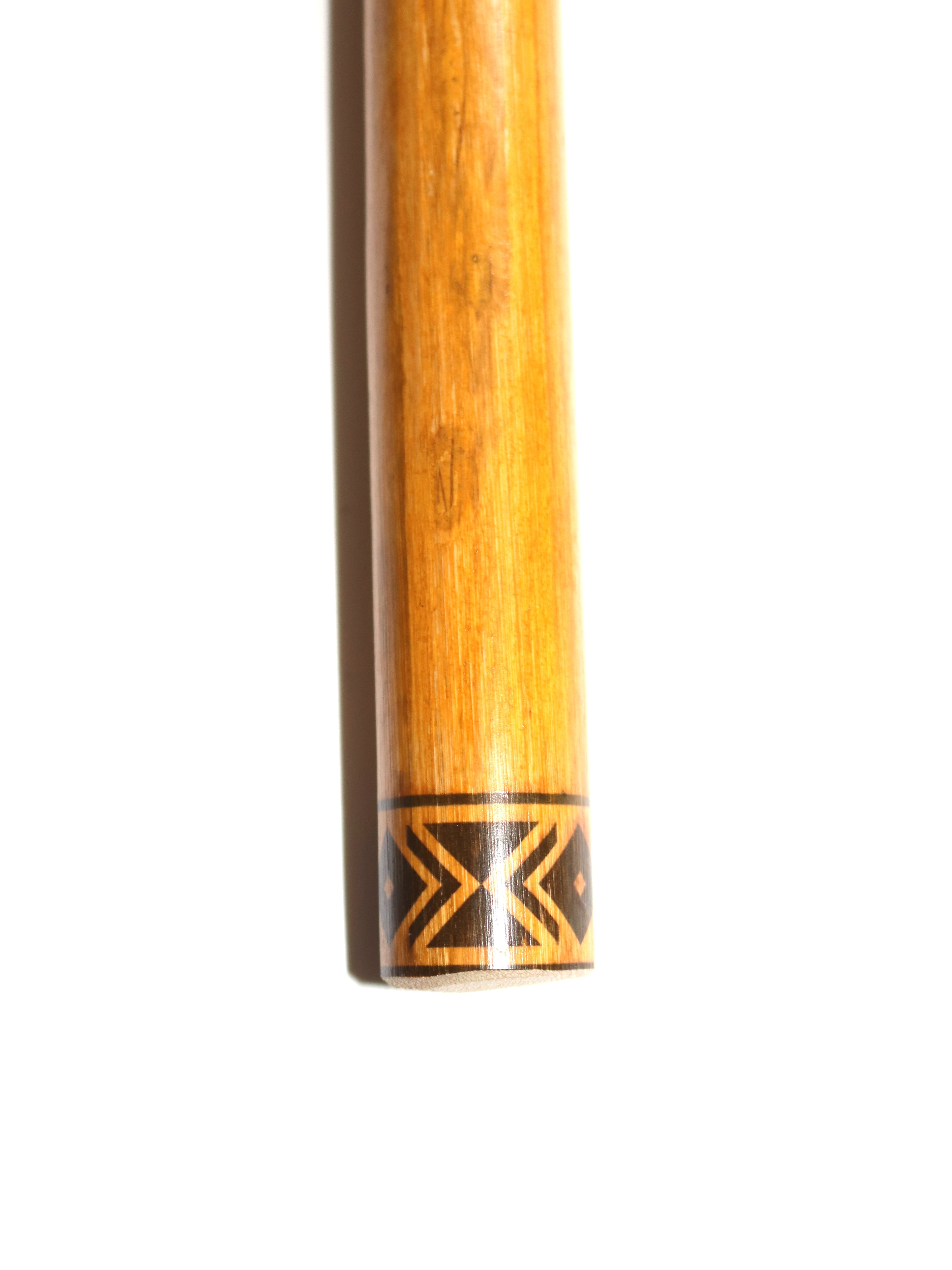 Dragon – Philippinischer Rattan-Stock 71 cm (Ø 24–26 mm) | gebranntes Drachen-Motiv, lackiert | Eskrima/Kali/Arnis