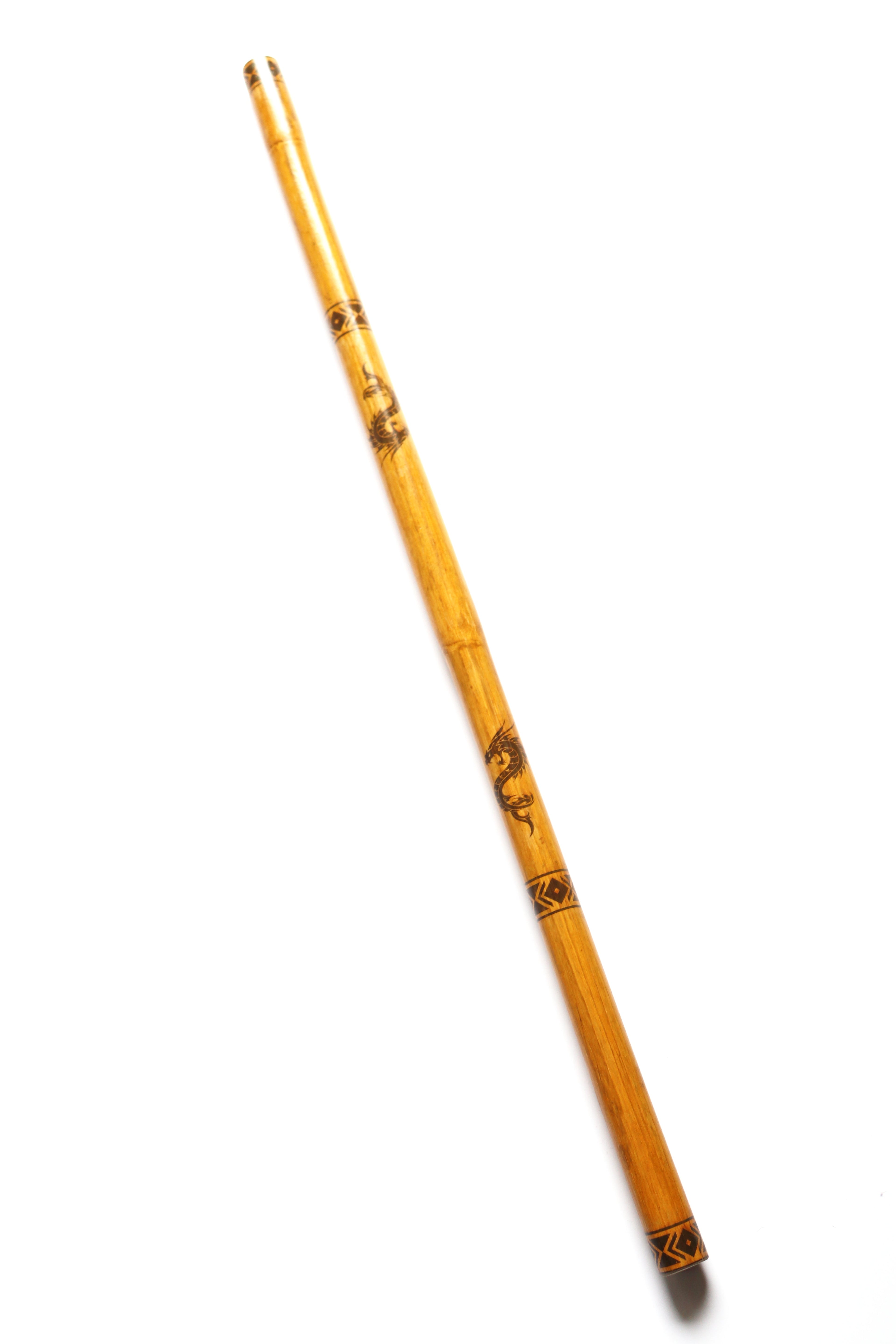 Dragon – Philippinischer Rattan-Stock 71 cm (Ø 24–26 mm) | gebranntes Drachen-Motiv, lackiert | Eskrima/Kali/Arnis