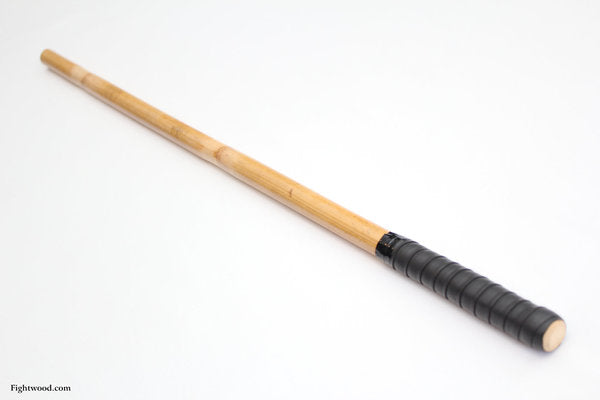 Escrima Stick Premium Rattan - ungeschält, mit Griff